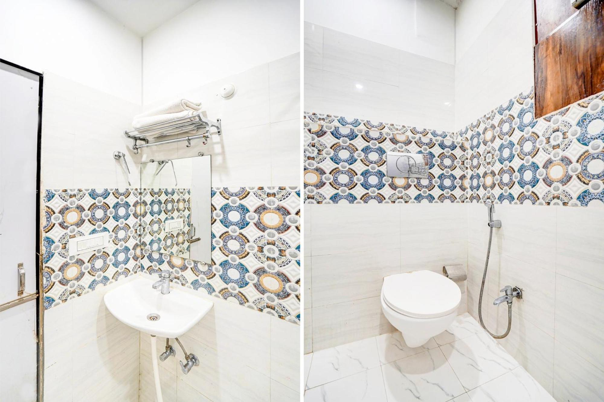 فندق Townhouse Ram Katora Near Vishwanath Temple Formerly Sv Grand فاراناسي المظهر الخارجي الصورة